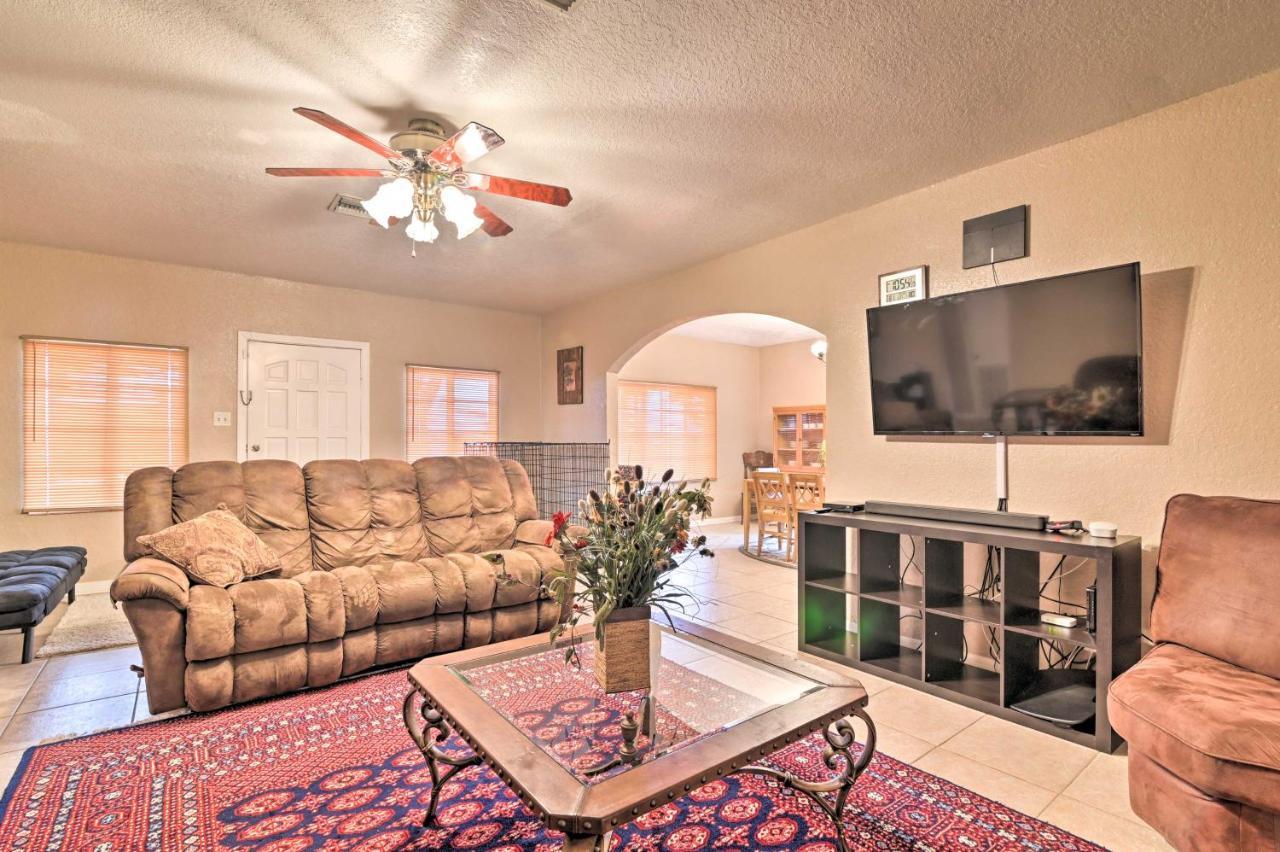 Pet-Friendly Auburndale House With Lake Views! エクステリア 写真