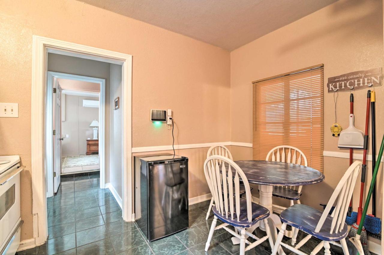 Pet-Friendly Auburndale House With Lake Views! エクステリア 写真