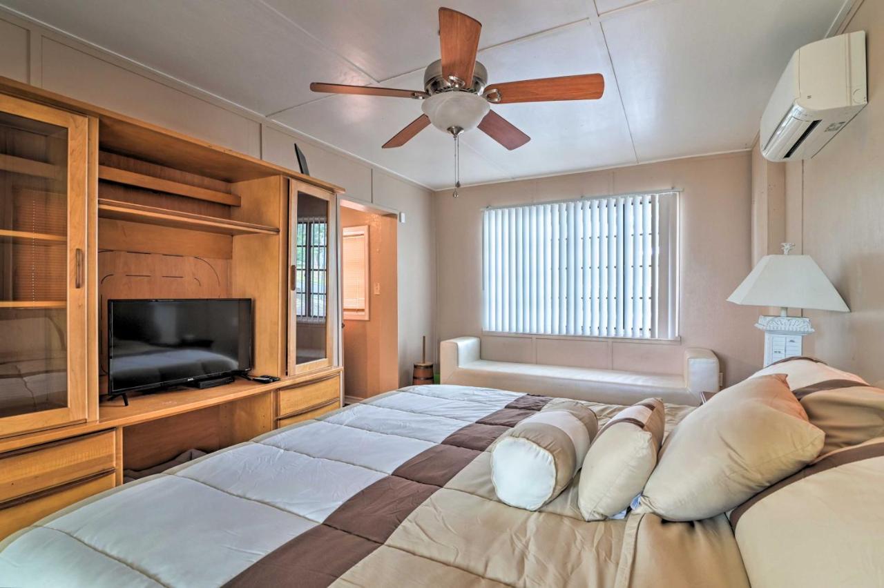 Pet-Friendly Auburndale House With Lake Views! エクステリア 写真