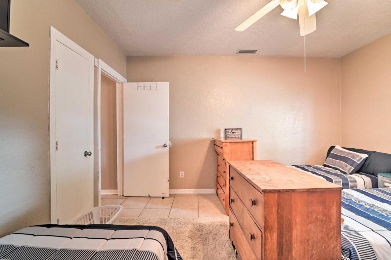 Pet-Friendly Auburndale House With Lake Views! エクステリア 写真