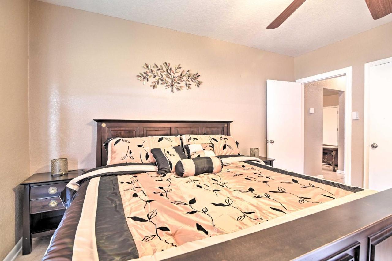 Pet-Friendly Auburndale House With Lake Views! エクステリア 写真